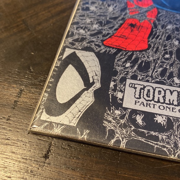 Spider-Man 1 - Silver Variant - Picture 2 of 5